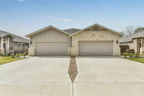 649-653 Blackland Dr, Venus, TX 76084