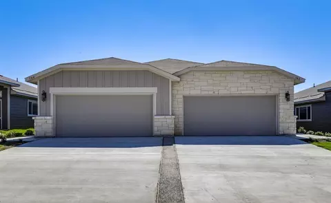 701-705 Blackland Dr, Venus, TX 76084