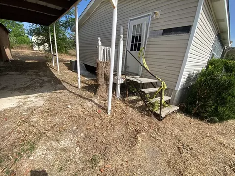 1936 E Young Ave, Temple, TX 76501 photo 3