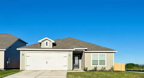 1402 Garfield Dr, Greenville, TX 75401