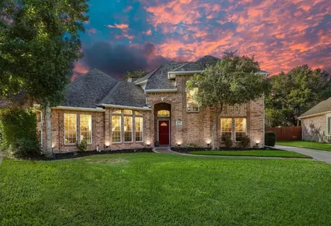6901 Marina Shores Ct, Arlington, TX 76016