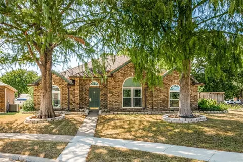 1 Walden Ct, The Colony, TX 75056
