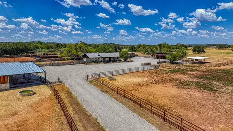 1505 E Fm 1188, Bluff Dale, TX 76433