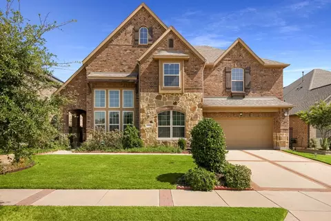1821 Crystal Cove Ln, St Paul, TX 75098