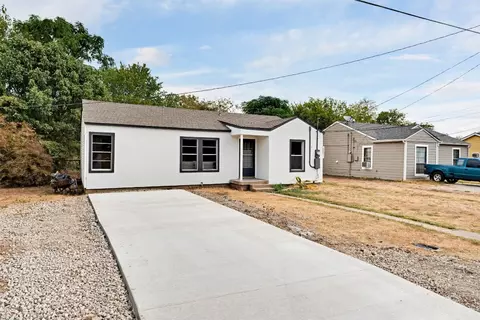 1909 Pembroke St, Irving, TX 75060