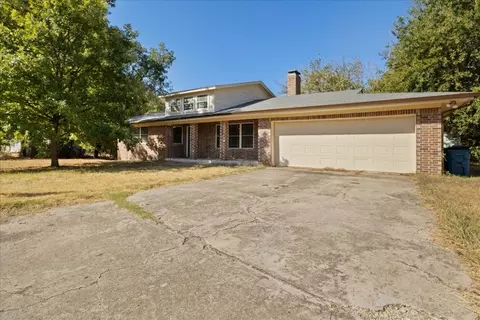 120 Rosedale Ave, Keene, TX 76059