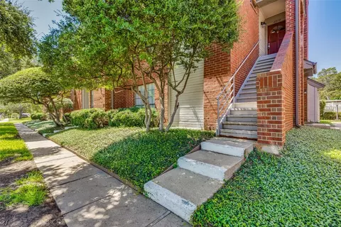 2310 Kenley St, Fort Worth, TX 76107