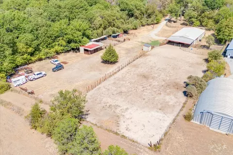 233 County Road 4653, Rhome, TX 76078