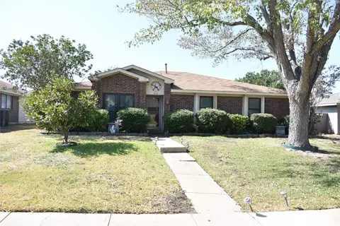 1658 Belltower Dr, Lewisville, TX 75067