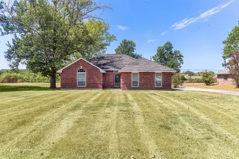 7032 Winburn Dr, Greenwood, LA 71033
