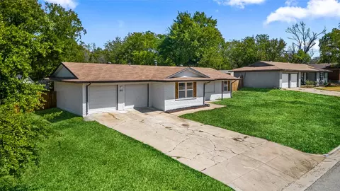 303 E Huitt Ln, Euless, TX 76040 photo 3