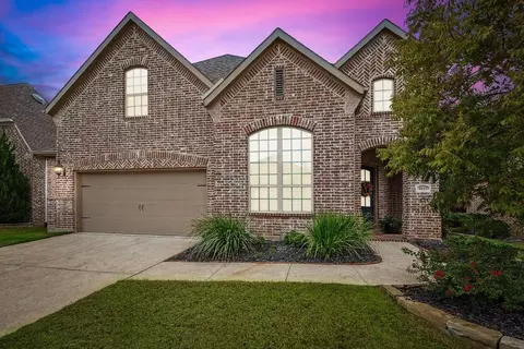 1413 Pitaya Dr, Lantana, TX 76226