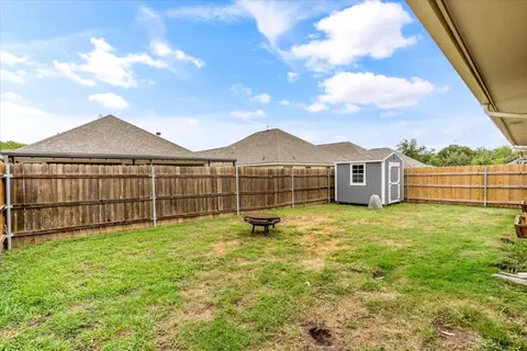 236 Firefly Dr, Springtown, TX 76082 photo 31