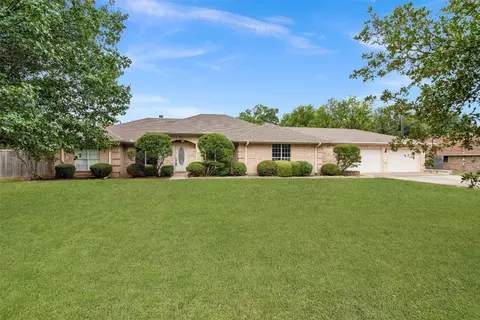 1429 N Preston Rd, Denison, TX 75020