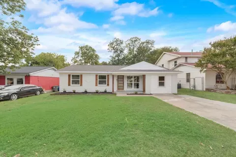 8905 Boundbrook Ave, Dallas, TX 75243