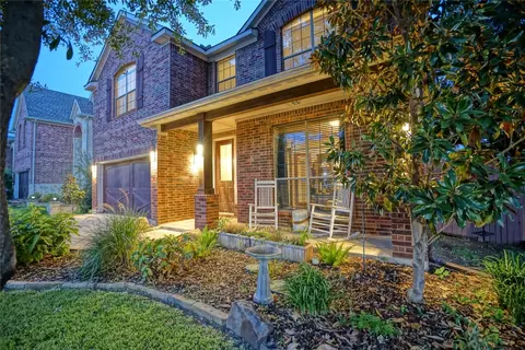 1831 Long Bow Trl, Euless, TX 76040