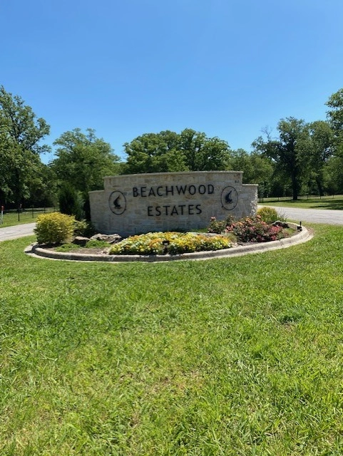 Lots 11 And 12 Beachwood Dr  