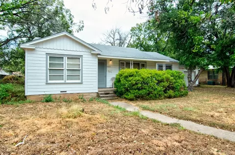 2325 Cooke St, Abilene, TX 79605
