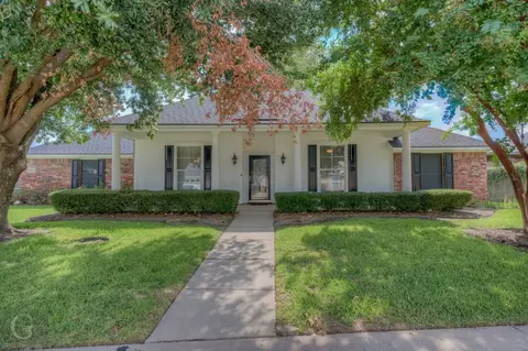 408 Springfield Pl, Bossier City, LA 71112