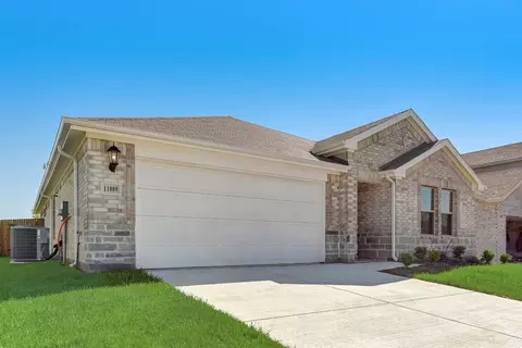 11009 Texanum Trl, Fort Worth, TX 76108
