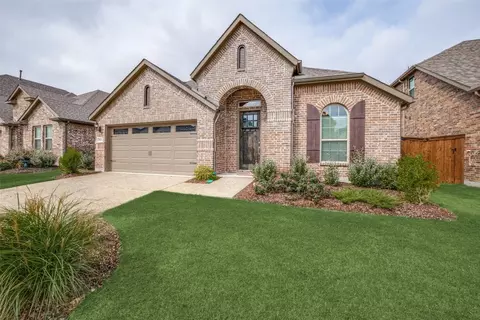 2018 Celebration Ln, St Paul, TX 75098