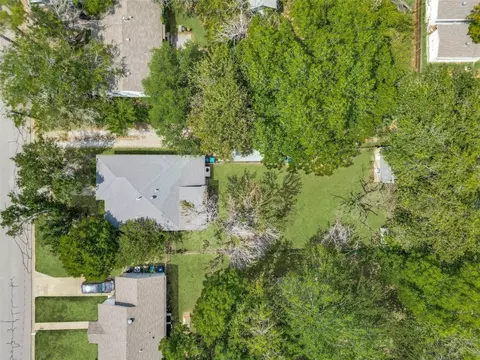 2424 N Carroll Blvd, Denton, TX 76201