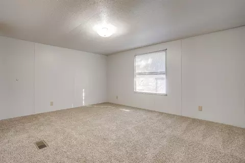 136 Draper Dr, Springtown, TX 76082 photo 31