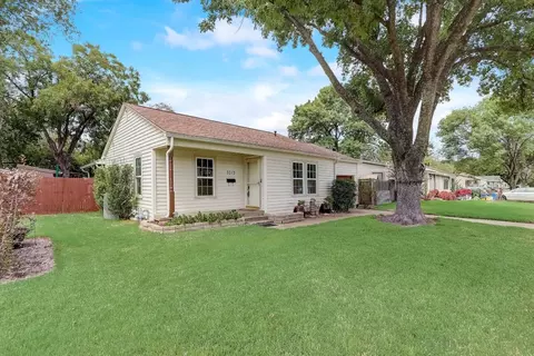 3013 Ash Park Dr, Richland Hills, TX 76118