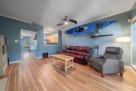 9801 Royal Ln #712, Dallas, TX 75231