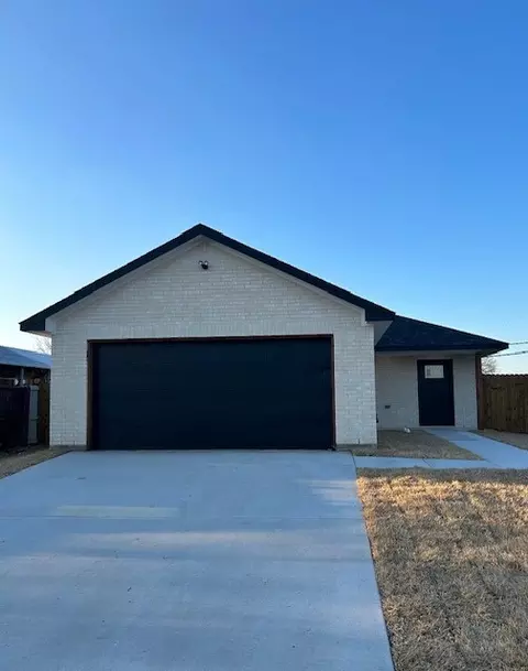 2715 Pall Mall Ave, Dallas, TX 75241