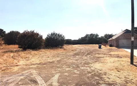 5008 Frio Dr, Granbury, TX 76048