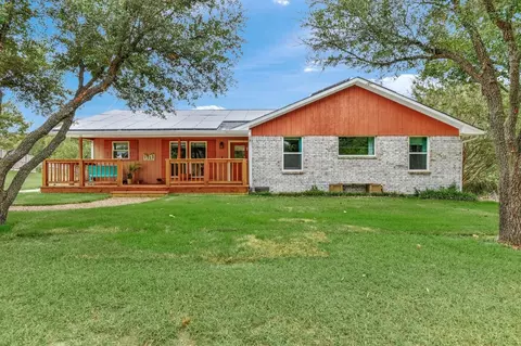419 Dickson Cir, Sherman, TX 75090