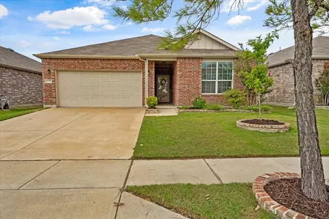 2309 Mirandesa Dr, Fort Worth, TX 76131