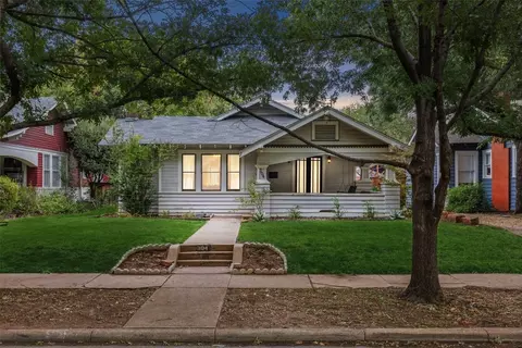 304 S Montclair Ave, Dallas, TX 75208