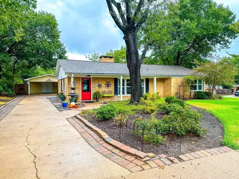 1601 Bowie Dr, Corsicana, TX 75110