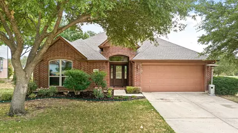 6917 Alderbrook Dr, Denton, TX 76210
