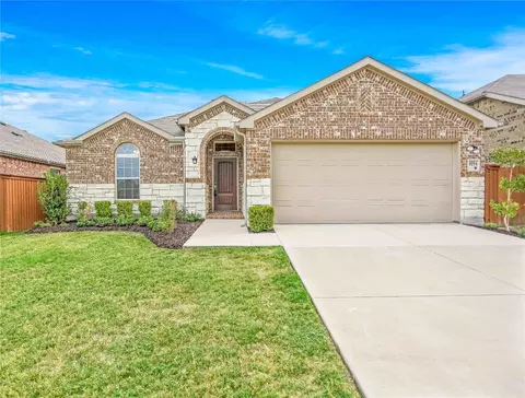 4094 Serene Dr, Heartland, TX 75126