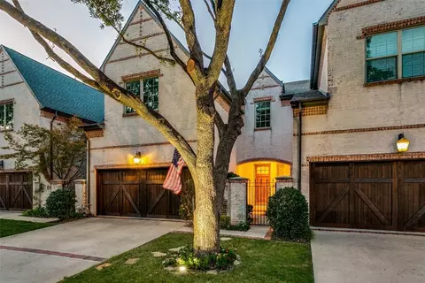 742 Warwick Ln, Coppell, TX 75019
