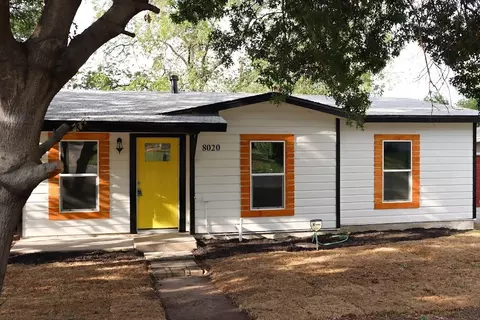 8020 Downe Dr, White Settlement, TX 76108