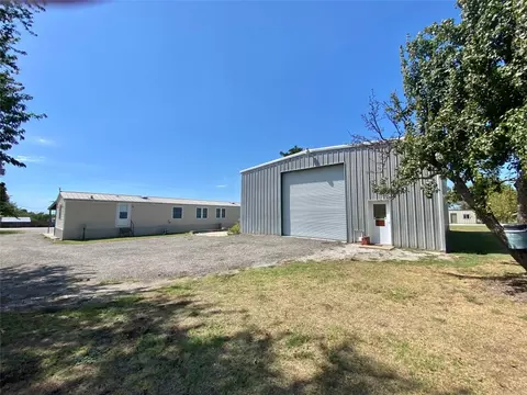 7245 W Fm 922, Era, TX 76238
