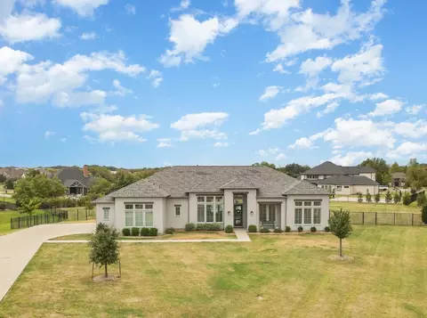 308 Claire Ct, Sunnyvale, TX 75182