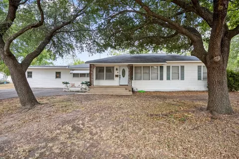 401 S Donaldson Ave, Kerens, TX 75144