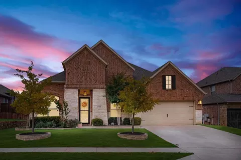1004 Uplands Dr, Northlake, TX 76226
