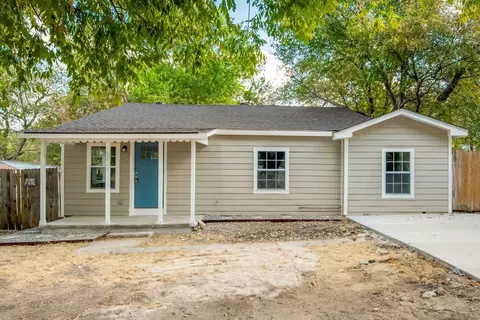 8221 Carlos St, White Settlement, TX 76108