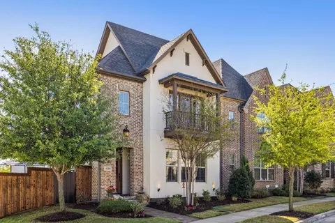 4750 Harlow Bend Dr, Irving, TX 75038