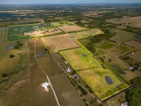 124 Ac Cr 1033, Celeste, TX 75423