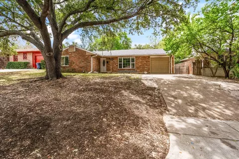 3409 W Fuller Ave, Fort Worth, TX 76133