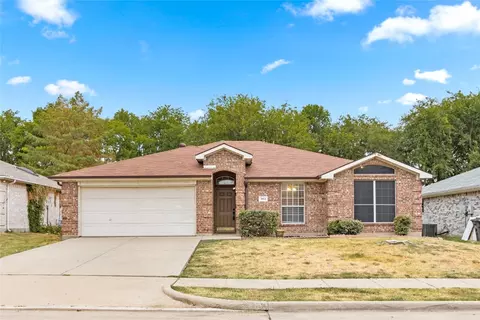 303 Lake Travis Dr, Wylie, TX 75098
