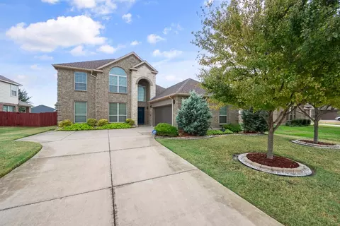 1022 Rio Vista Dr, Desoto, TX 75115