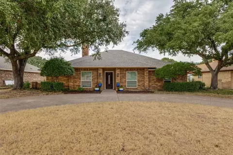 1607 E Spring Valley Rd, Richardson, TX 75081